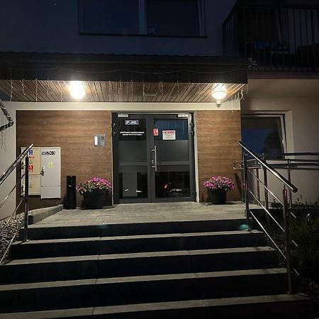 Perla Bieszczad 2 Apartment Ustrzyki Dolne Exterior foto
